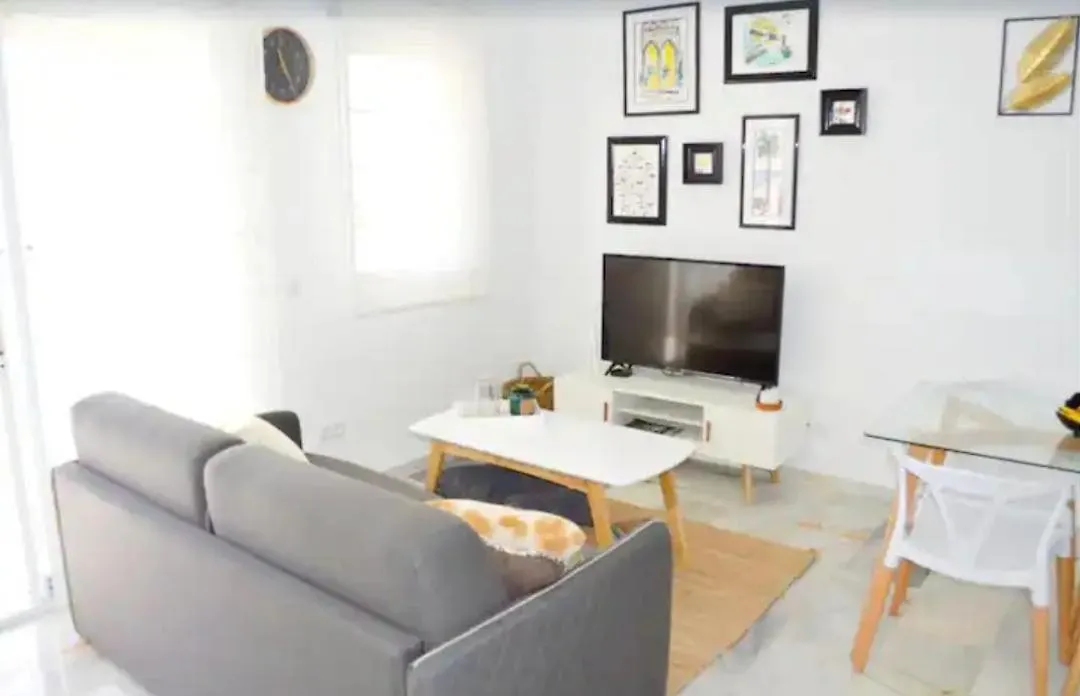 Apartamento Zodiaco 베날마데나코스타 0*,  스페인